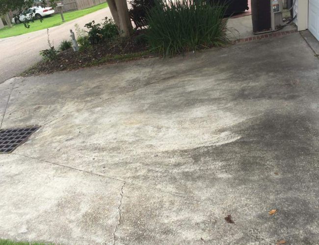 Concrete cleaning before the job.